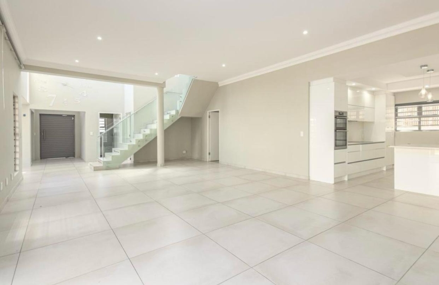 5 Bedroom Property for Sale in Sunset Beach Western Cape